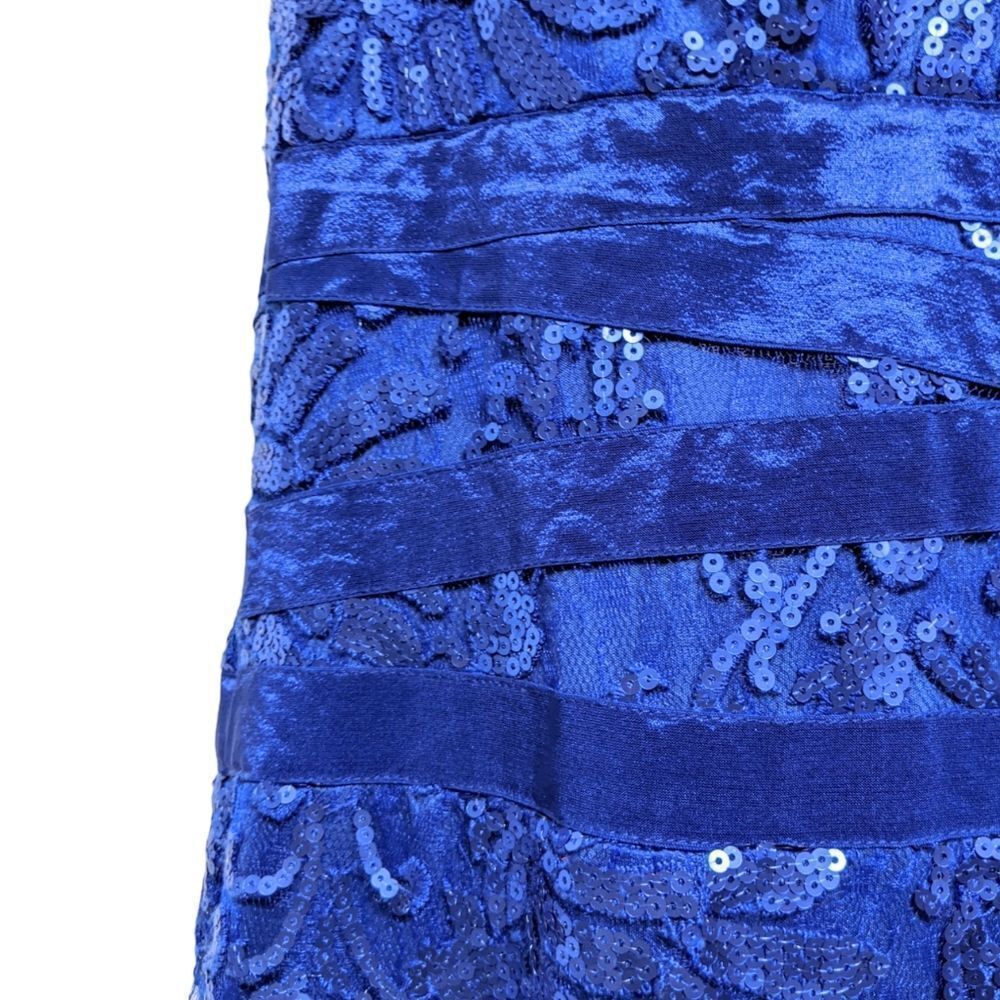 TADASHI SHOJI Paillette Embroidered Lace Banded Waist V-Neck Gown 14 - Picture 5 of 12